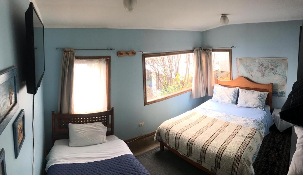 Hostal Y Cabanas Mirando Al Mar Пуерто Монт Екстериор снимка